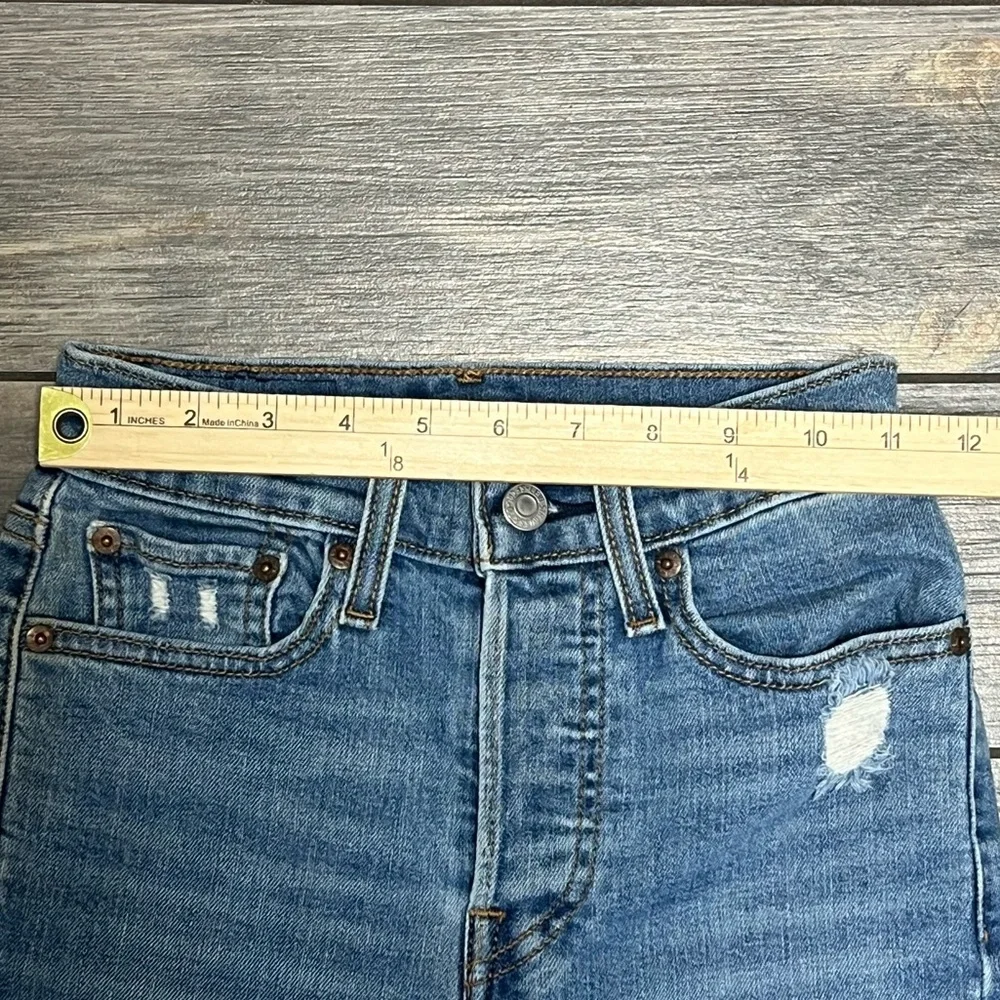 Levi’s High Rise Wedgie Short Size 24 Button Fly Cuffed Stretch - Picture 7 of 16